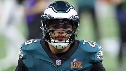Eagles In-Division Trade Idea Gets Them 4,200-Yard Insurance For Saquon Barkley