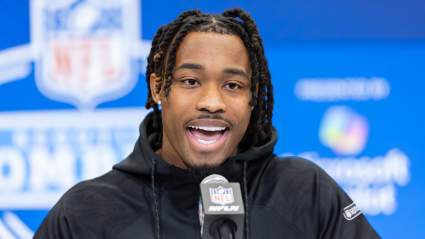 Broncos Playmaker Sends 3-Word Message About High-Profile QB