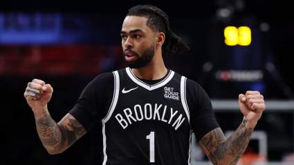 Mavericks ‘Leading Suitors’ To Sign Former Lakers Guard: Report