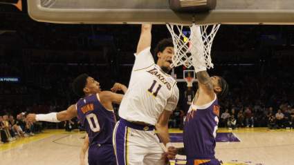Lakers Express Trading for 7-Foot Center Amid FA Struggles: Report