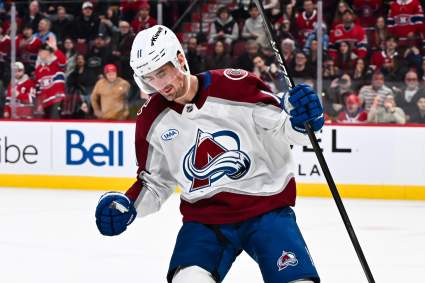 Brock Nelson Makes 1st Statement After Signing With Avalanche