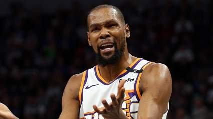 Lakers Trade Proposal Lands Kevin Durant for Multiple Players and Picks