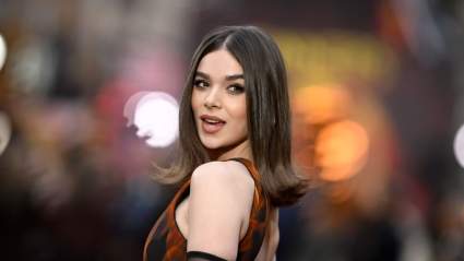 Hailee Steinfeld and Josh Allen’s Kissing at Wedding Turns Heads
