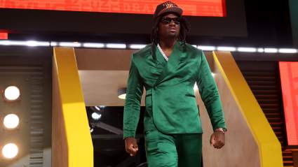 49ers Urged to Consider Trade for Unsigned Draft Pick Amid Contract Dispute