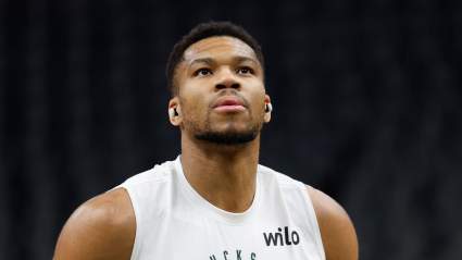 Proposed Trade Sends Bucks’ Giannis Antetokounmpo to Nets in Shakeup
