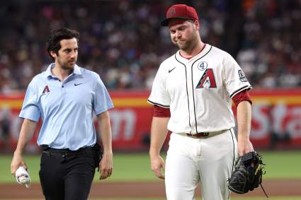 Diamondbacks All-Star Pitcher Leaves with Elbow Injury, Slated for MRI