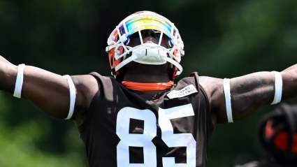 Browns’ Trade Proposal Paves Way for David Njoku’s Successor