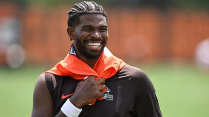 Browns Trade Proposal Sends QB Shedeur Sanders to Jets for Multiple Picks