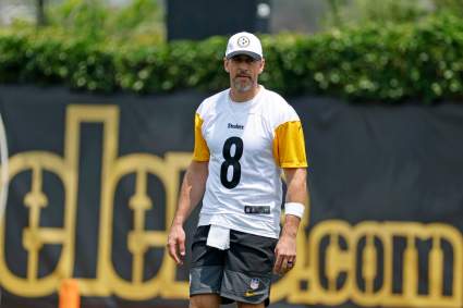 The Aaron Rodgers Over Jalen Hurts Obsession; Why A-Rod is the Prom Queen Who Peaked in High School