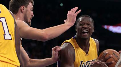 Warriors Championship-Winning Center Retires From Basketball