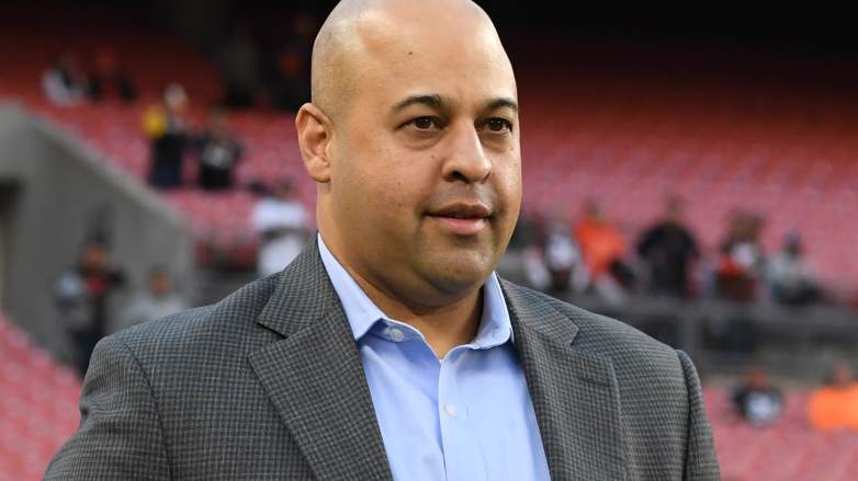 Steelers GM Omar Khan praised for DK Metcalf contract.