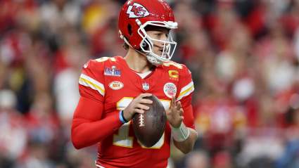 Patrick Mahomes’ 21st Century Grade Ranks 2nd Behind 1 QB, & It’s Not Tom Brady