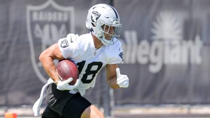 Las Vegas Raiders Rookie Gets Eye-Catching Comparison to Hall of Famer
