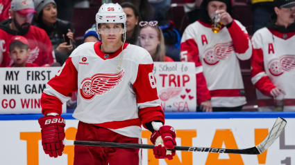 Wings Give Hall of Famer $3 Million Chance To Rewrite His Legacy