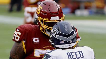 Patriots Offensive Line Hanging Out Off The Field, Prioritizing Chemistry