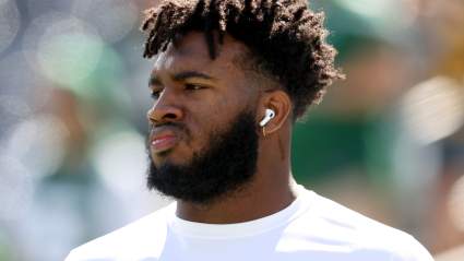 49ers Trade Proposal Swaps Bryce Huff for QB Insurance With Purdy Out