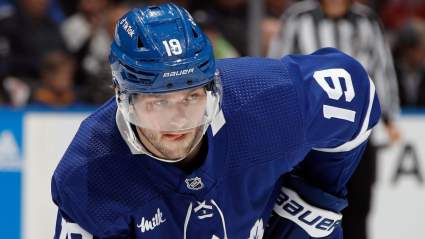 Insider: Maple Leafs Not Getting Much Trade Interest in $8.4M Forward