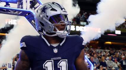 Cowboys Work Out Defensive Ends as Micah Parsons Drama Continues