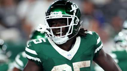 Packers Claim Record-Setting RB Off Waivers From 49ers