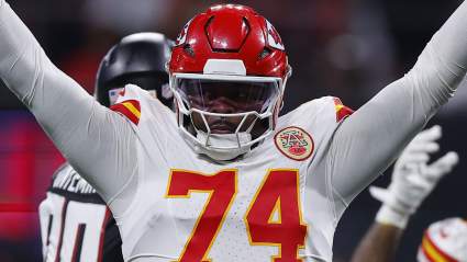 Chiefs Get Good News on Tackle Picture as Training Camp Continues