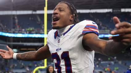 3 Free Agents 49ers Could Still Sign Heading Into Training Camp