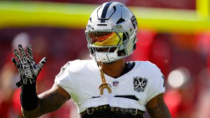 Polarizing Ex-Raiders Starter Signs With Dolphins in Free Agency