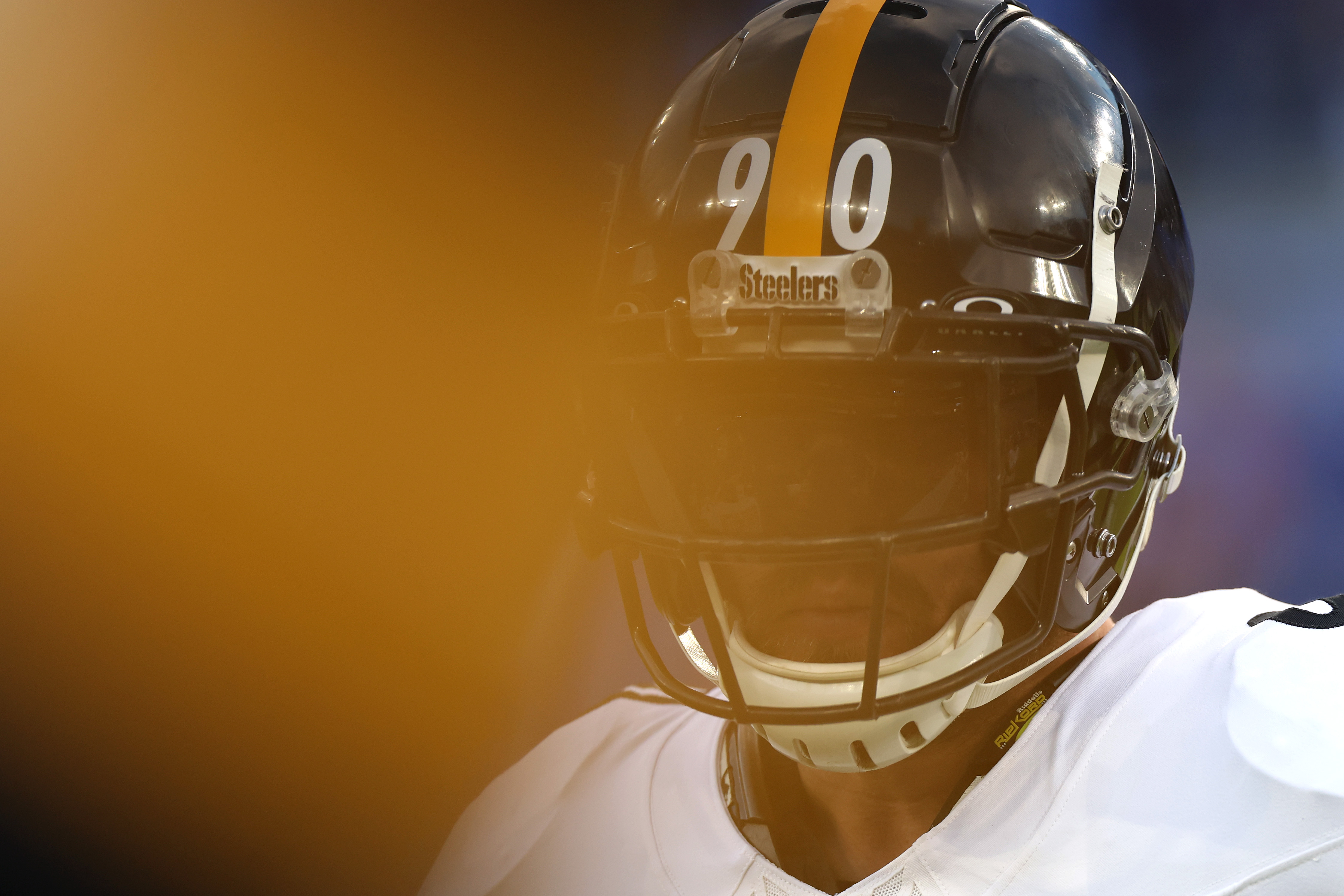 Philadelphia Eagles, T.J. Watt