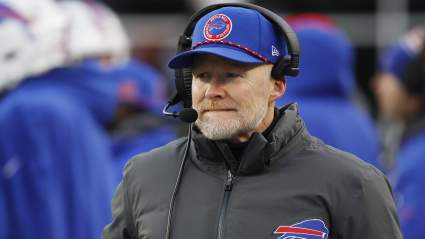 Bills Re-Sign Rookie After WR Suddenly Retires at Age 25