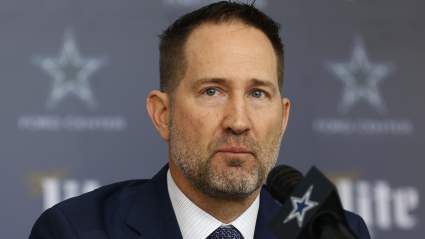 Cowboys Predicted to Cut Ties With Fan-Favorite Playmaker Amid Training Camp