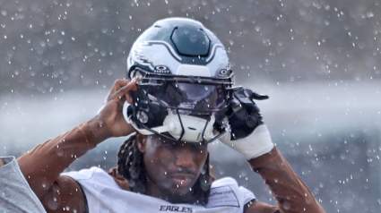 Eagles Defender Fighting for Starting Job Struggling Early at Training Camp