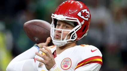 NFL’s Rank of Patrick Mahomes Among QBs Comes With 2 Warnings