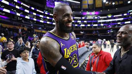LeBron James Raises Eyebrows After Hanging out With Agent of 7-Time All-Star