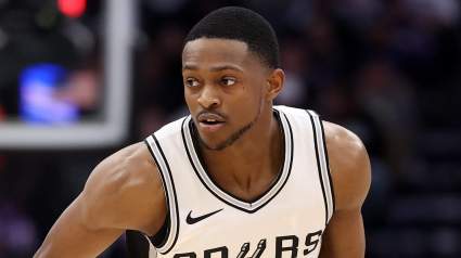 Spurs Trade Pitch Moves De’Aaron Fox for $195 Million Forward