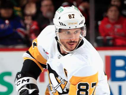 Penguins Urged to Keep 2 In-Demand Trade Candidates