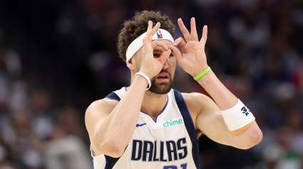 Klay Thompson’s $300K Gift From Megan Thee Stallion Turns Heads