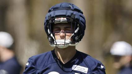 Bears Trade Proposal Moves Fan Favorite to AFC Contender After Colston Loveland News