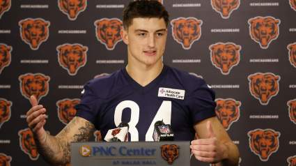 Bears TE Colston Loveland Looks Absolutely Shredded in New Instagram Photo