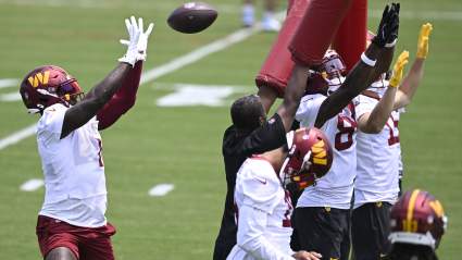 Commanders Keeping Deebo Samuel Plan a Secret