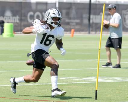 Raiders WR Jakobi Meyers Opens Up on Playing With Geno Smith