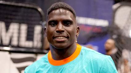 Dolphins Trade Pitch Swaps Tyreek Hill For Unhappy All-Pro