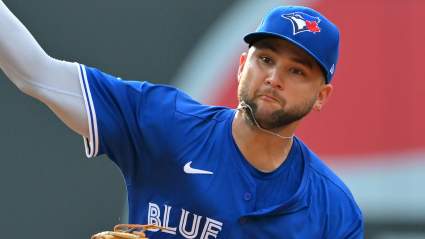 Blue Jays Trade Proposal Lands Potential Long-Term Bo Bichette Replacement