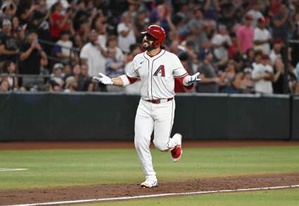 Mets Urged To Trade For Slugging Third Baseman Ahead of Thursday Trade Deadline