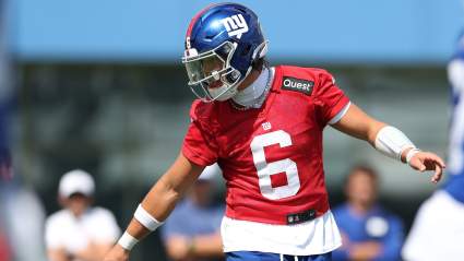 Jaxson Dart Takes Early Lead in Key Giants QB Battle