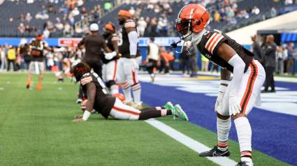 Raiders Could Strike Gold with Low-Stakes Trade Pitch