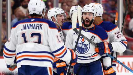Oilers Picked To Score ‘Steal of the Offseason’ in ‘Win-Win’ Signing