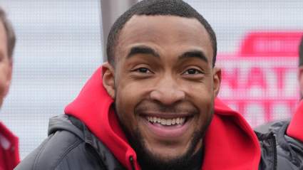 Patriots TreVeyon Henderson Unsigned Despite 49ers Breaking 2nd-Round Standoff
