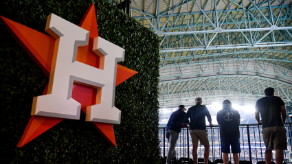 Bleacher Report Calls Former Astros’ Contract One of MLB’s Worst