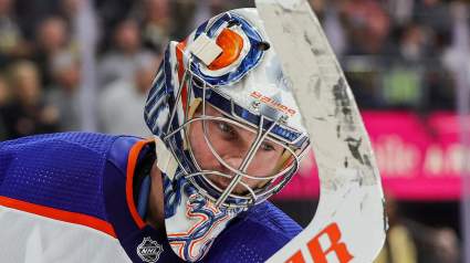 Maple Leafs Should Give Former Goalie Another Shot at NHL