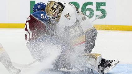 Former Avalanche Forward Returns to Russia