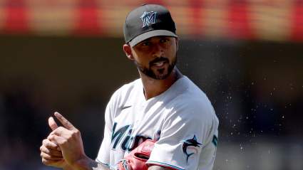 San Francisco Giants Tied To Former Cy Young Award Winner in Trade Rumor